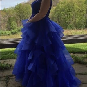 Ellie Wilde prom dress